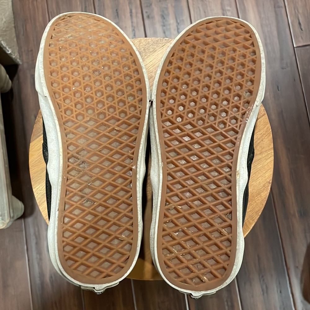 Vans 8 - Picture 7 of 7